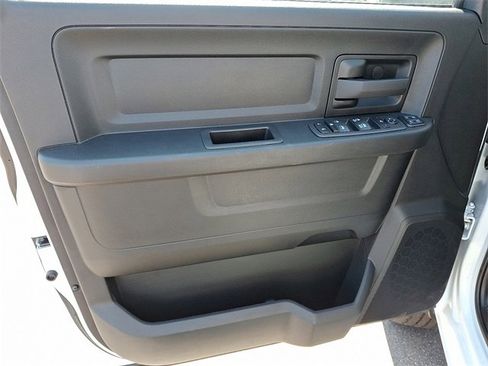 Used 2023 RAM 3500 Tradesman w/ Chrome Appearance Group image 9