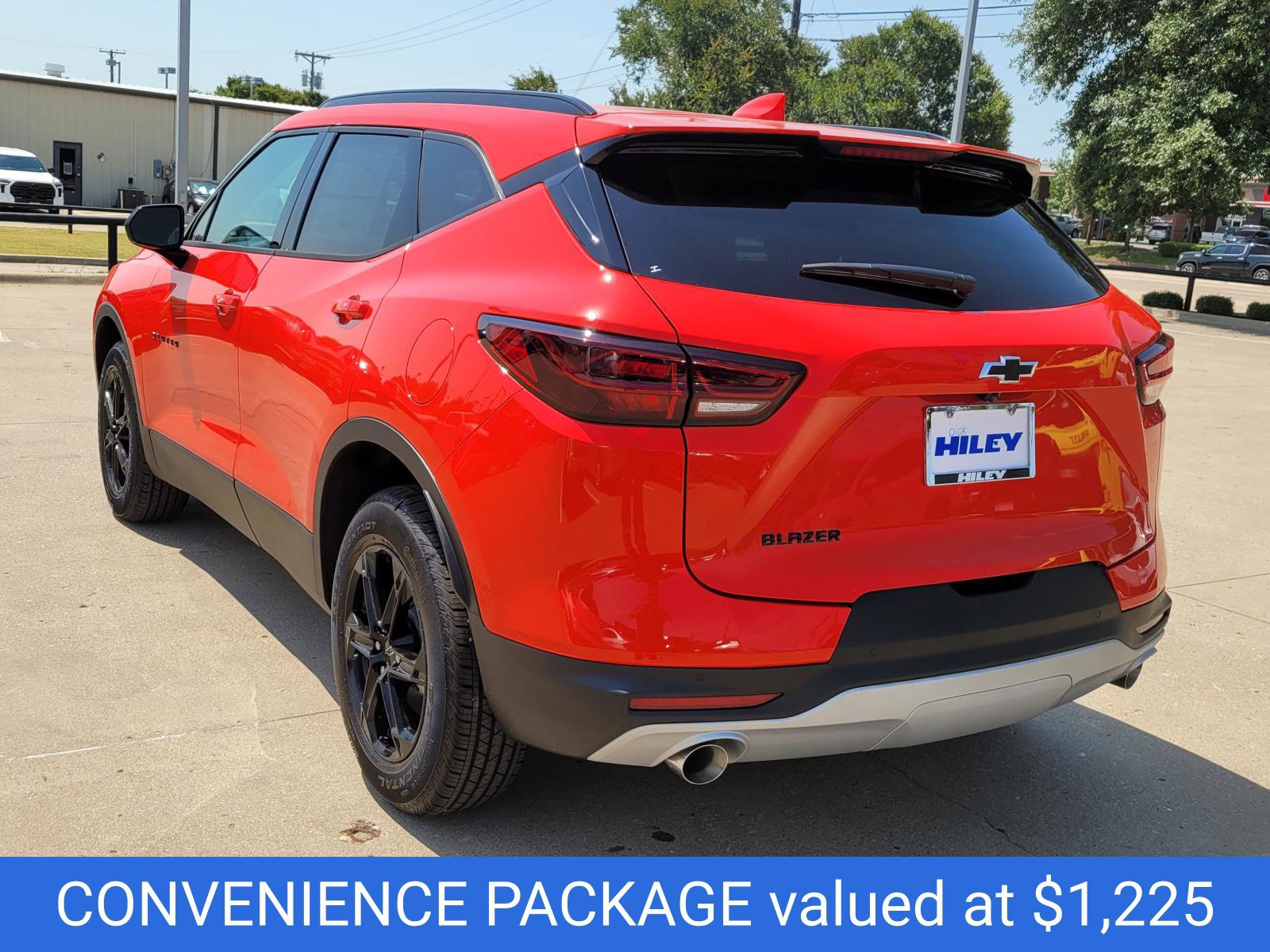 New 2026 Chevrolet Blazer LT w/ Convenience Package FWD image 3