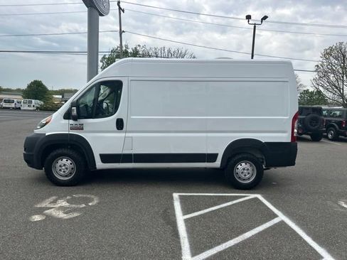 Used 2019 RAM ProMaster 2500 FWD image 4