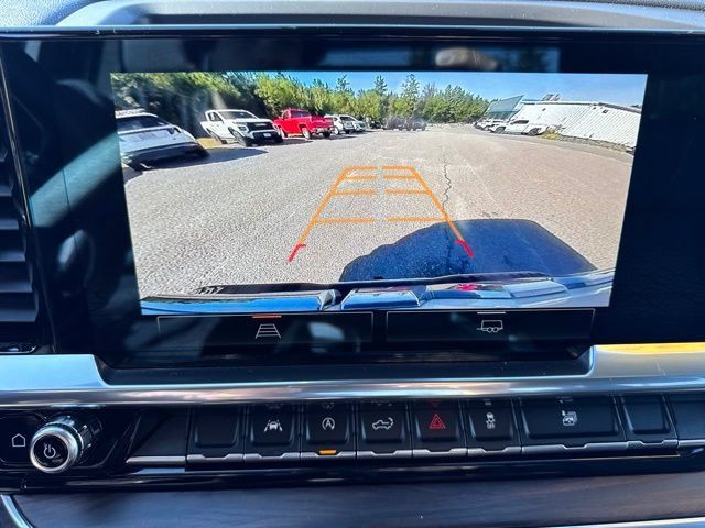 Used 2025 GMC Sierra 1500 SLT AWD/4WD image 22