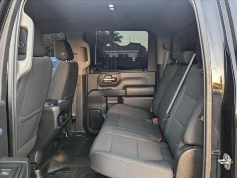 Used 2021 Chevrolet Silverado 2500 LT w/ Convenience Package image 17