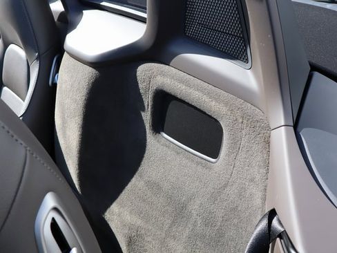 Used 2023 Porsche 718 Boxster image 30