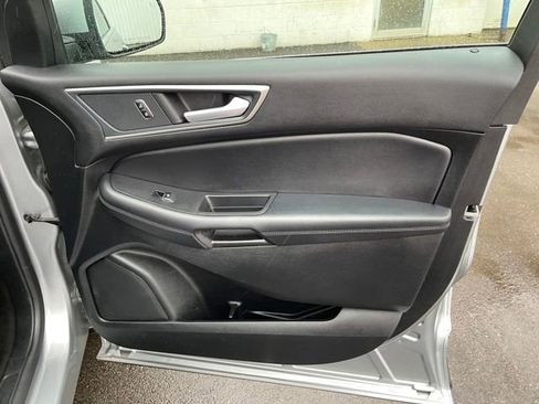 Used 2024 Ford Edge SEL w/ Convenience Package image 38