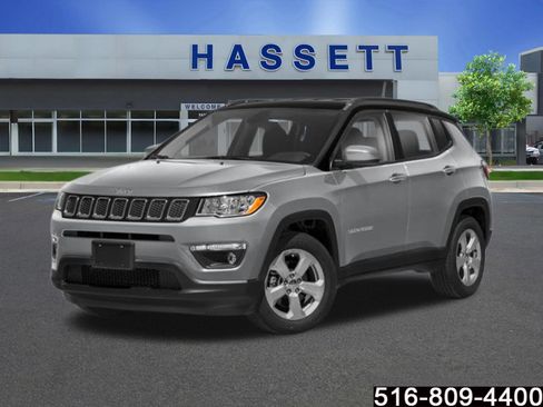 Used 2018 Jeep Compass Latitude AWD/4WD image 1