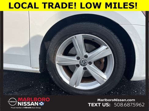 Used 2013 Volkswagen Passat 2.5 SE image 10