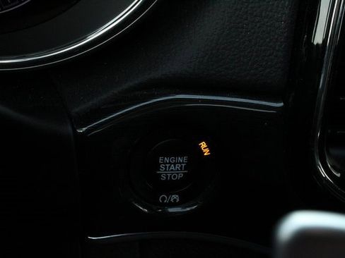 Used 2019 Jeep Grand Cherokee Trailhawk image 30