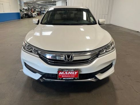 Used 2016 Honda Accord LX image 8