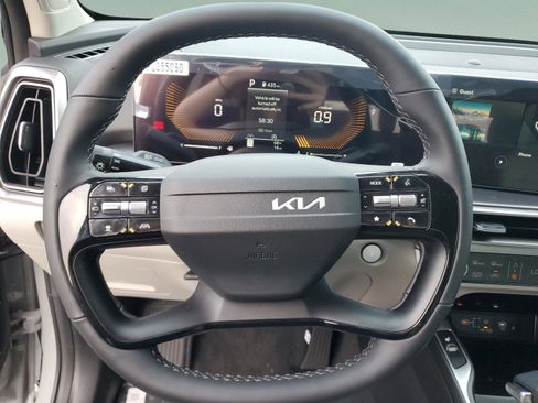 New 2026 Kia Sorento S image 16