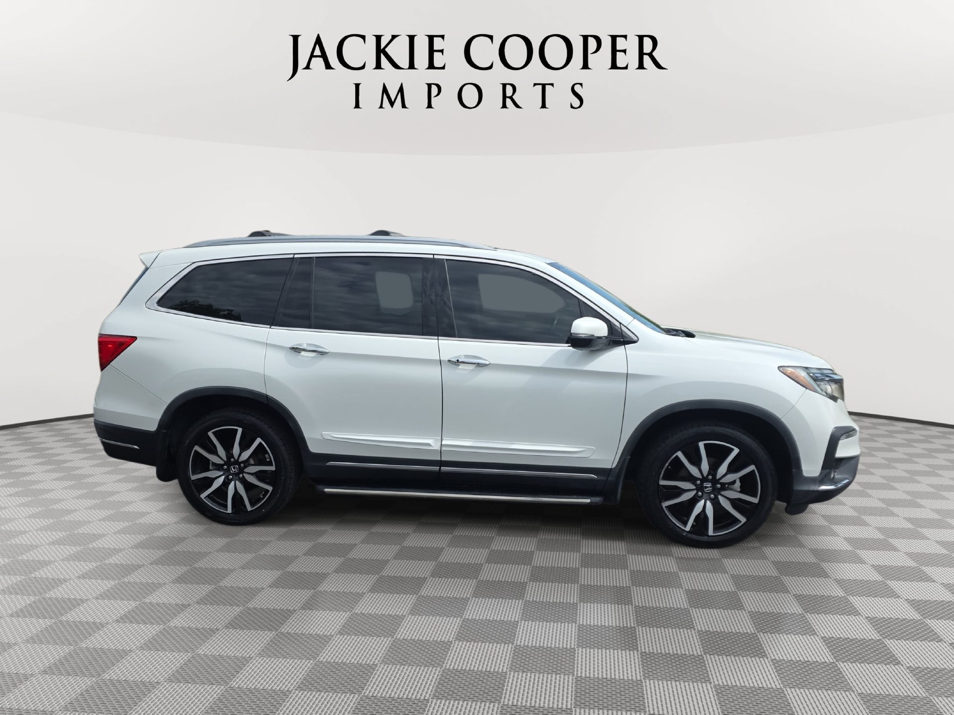 Used 2021 Honda Pilot Touring image 4