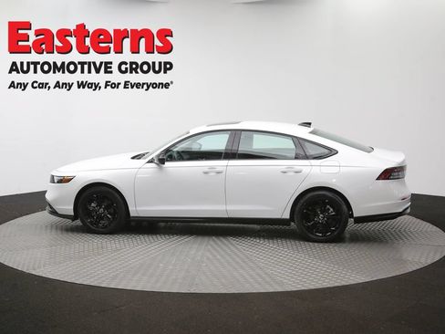 Used 2025 Honda Accord SE image 59