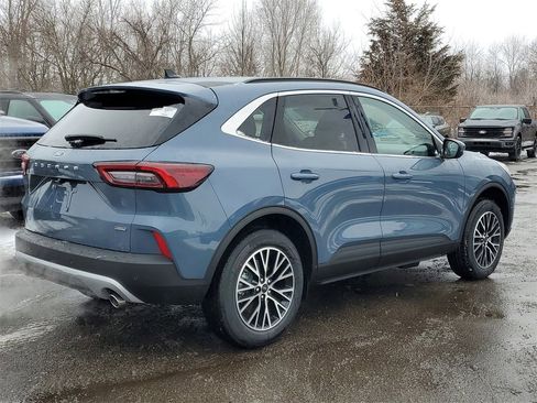 New 2026 Ford Escape SE image 5