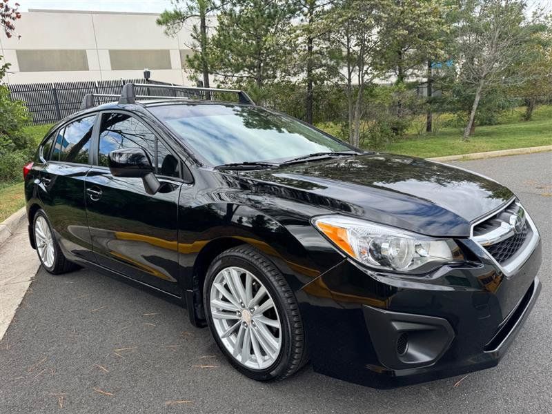 Used 2014 Subaru Impreza 2.0i Premium AWD/4WD image 13