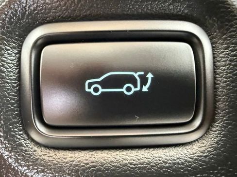 Used 2024 Hyundai Ioniq 5 SE image 13