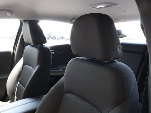 Used 2023 Chevrolet Malibu LT FWD image 32