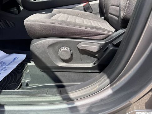 Used 2021 Ford Edge SE AWD/4WD image 21