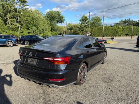 Used 2019 Volkswagen Jetta GLI FWD image 6