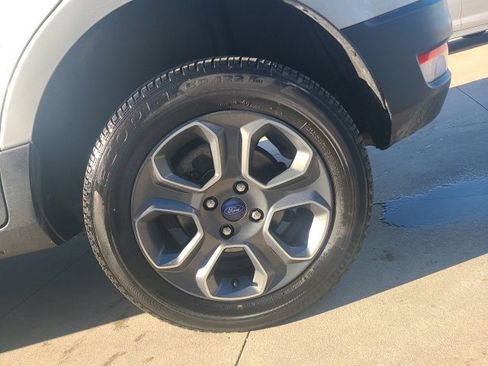 Used 2021 Ford EcoSport S image 11