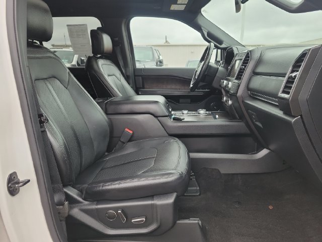 Used 2021 Ford Expedition XLT AWD/4WD image 25