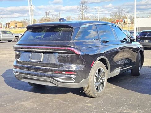 Used 2025 Lincoln Nautilus Premier w/ Equipment Group 102A image 2