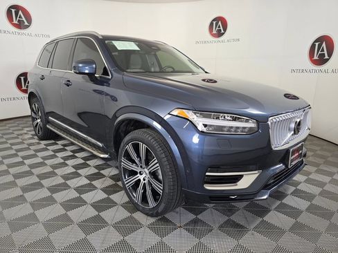 Used 2024 Volvo XC90 T8 Ultimate w/ Protection Package Premier AWD/4WD image 1
