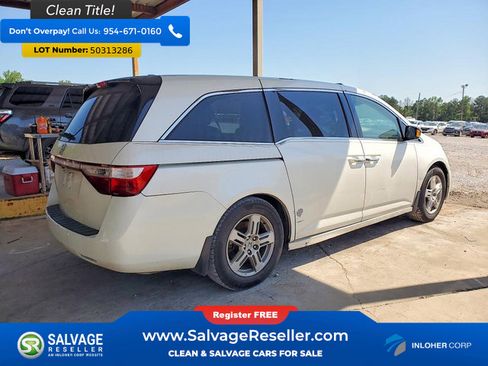 Used 2013 Honda Odyssey Touring image 4