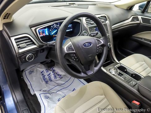 Certified 2018 Ford Fusion S FWD image 10