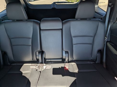 Used 2023 Honda Passport EX-L image 13