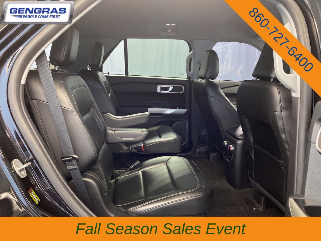 Used 2022 Ford Explorer XLT w/ Equipment Group 202A AWD/4WD image 39