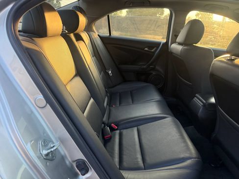 Used 2010 Acura TSX Sedan FWD image 19