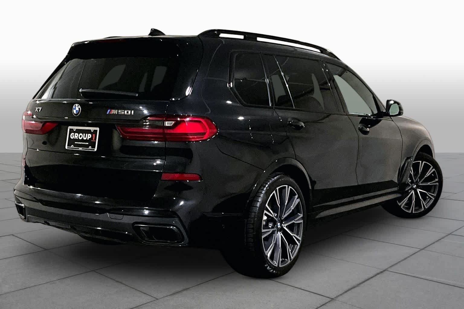 Used 2022 BMW X7 M50i AWD/4WD image 12