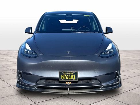 Used 2023 Tesla Model Y Performance AWD/4WD image 2