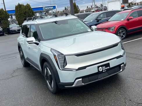 New 2026 Kia EV9 Wind AWD/4WD image 7