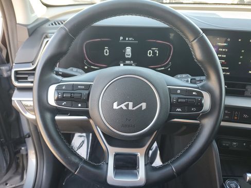 Used 2023 Kia Sportage EX image 21