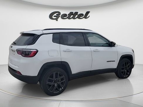 New 2026 Jeep Compass Latitude AWD/4WD image 8