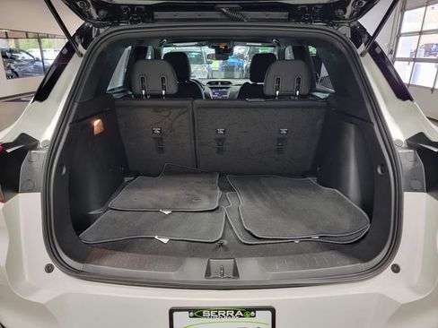 Used 2023 Chevrolet TrailBlazer RS AWD/4WD image 35
