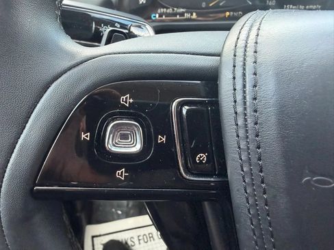 Used 2023 Lincoln Aviator AWD w/ Premium Package image 13