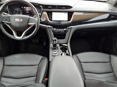 Used 2024 Cadillac XT6 Premium Luxury w/ Platinum Package AWD/4WD image 14