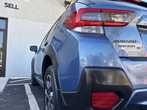 Used 2022 Subaru Crosstrek 2.5i Sport w/ Moonroof Package image 70