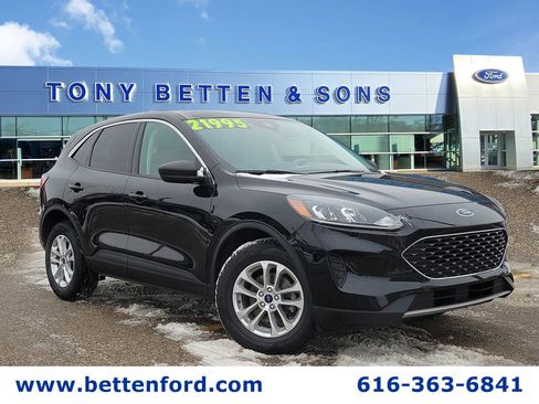 Certified 2022 Ford Escape SE w/ Convenience Package image 1
