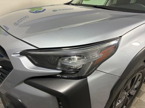 Certified 2025 Subaru Outback Onyx Edition w/ Tech Package 2 AWD/4WD image 35