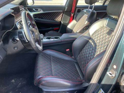 Used 2023 Genesis G70 3.3T w/ Sport Prestige Package image 6