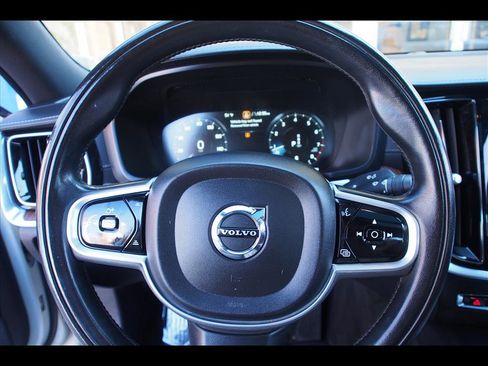 Used 2022 Volvo S60 B5 Inscription w/ Advanced Package image 24