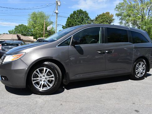 Used 2013 Honda Odyssey EX-L image 46