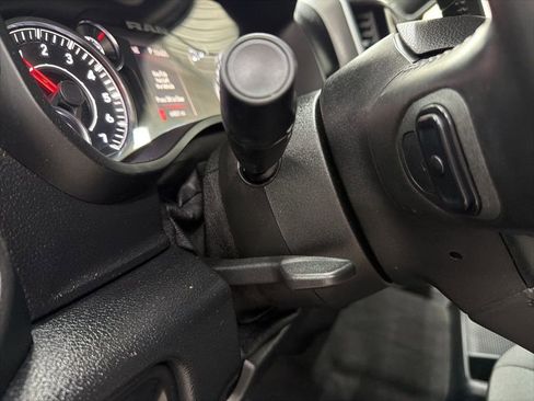 Used 2021 RAM 1500 Big Horn AWD/4WD image 52