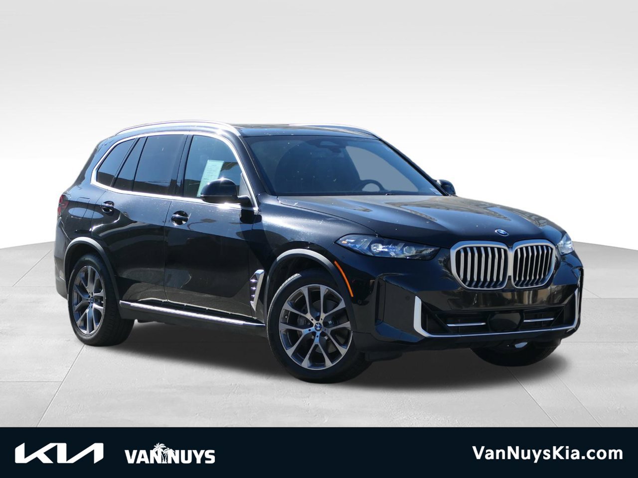 Used 2026 BMW X5 xDrive40i AWD/4WD image 1