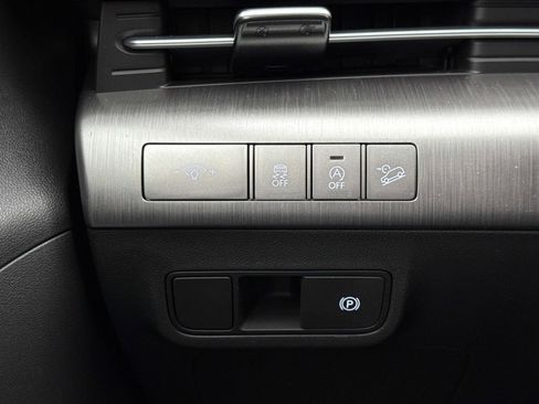 Certified 2024 Hyundai Kona SE image 13