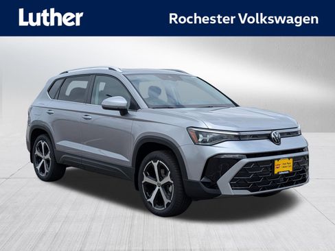 New 2026 Volkswagen Taos SEL AWD/4WD image 1