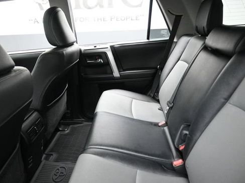 Used 2019 Toyota 4Runner SR5 Premium AWD/4WD image 23