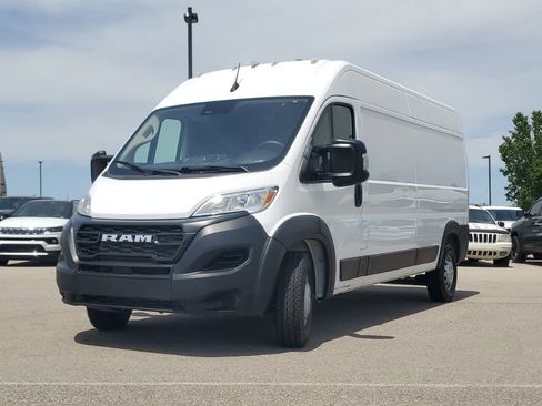 Used 2023 RAM ProMaster 2500 FWD image 4