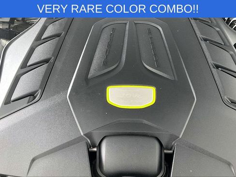 Used 2022 Porsche Cayenne Turbo S image 43